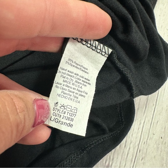 Boutique NWT Knit top with ruffle sleeve goth whisygoth minimalist casual - Picture 10 of 11